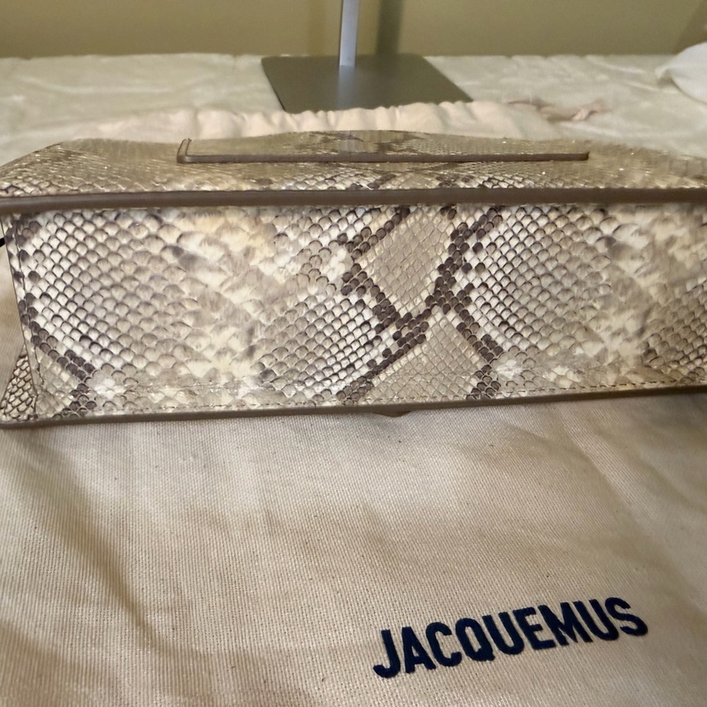 Jacquemus Le Grand Bambino Bag in Snake Embossed - Picture 8 of 16